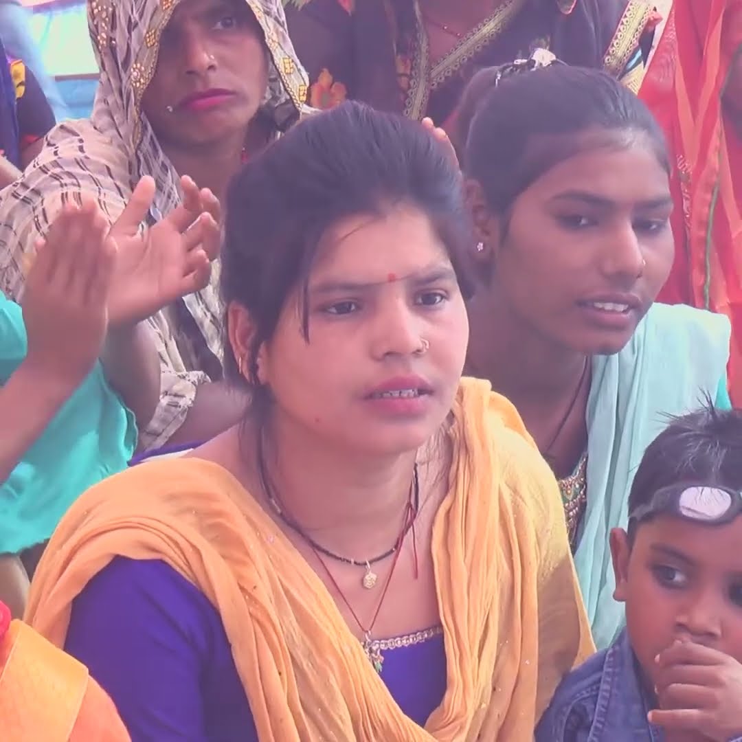 #short_video !! Viral ladki !! मौसम की तरह कान्हा बदल तो ना जाओगे !!